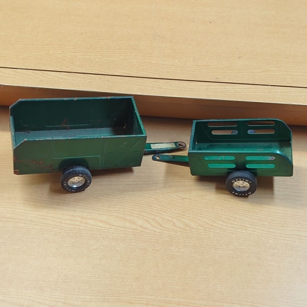 2- Vintage Metal Nylint Toy Wagon Trailer Metallic Green 6” x 3” w/ 2.75” Tongue